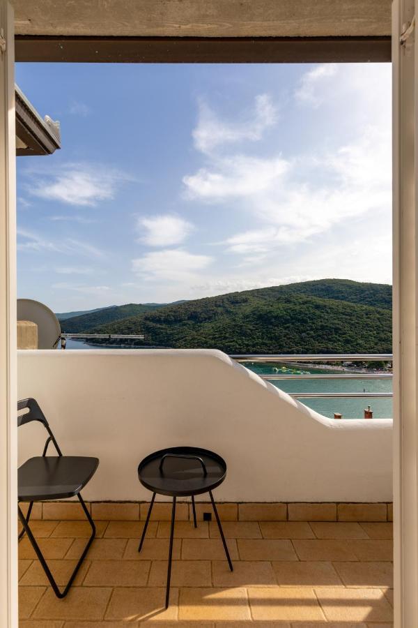 Milena Apartments Rabac Bagian luar foto